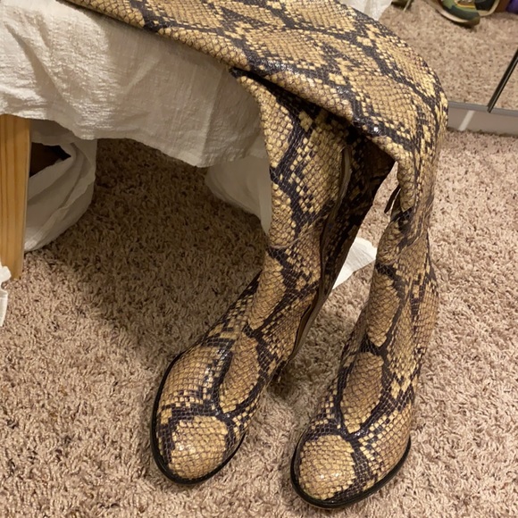 Sam Edelman snakeskin over the knee boots - Picture 5 of 6
